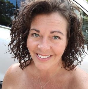 Meet your Posher, Annmarie